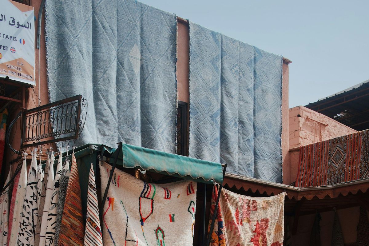 How to Buy a Moroccan Rug Without Getting Taken How to Buy a Moroccan Rug Without Getting Taken