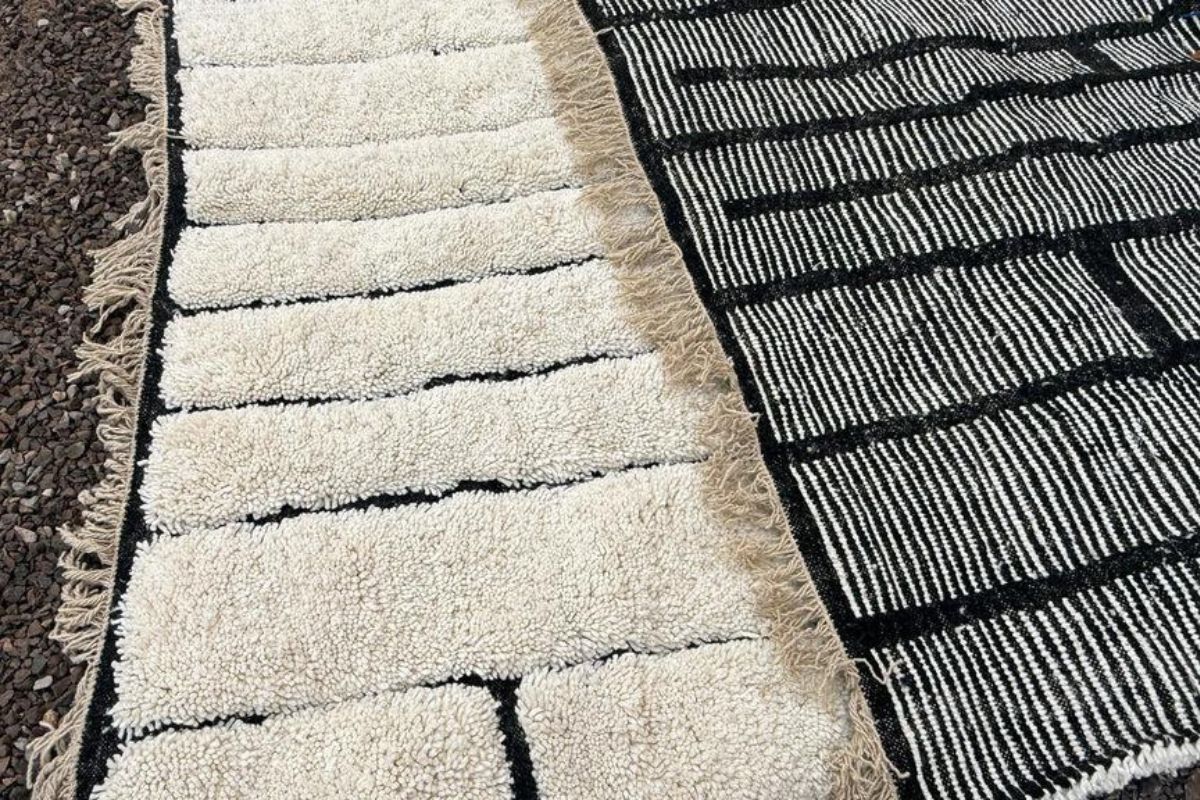 Flatweave vs Pile Rug: Which Moroccan Style Fits Flatweave vs Pile Rug: Which Moroccan Style Fits